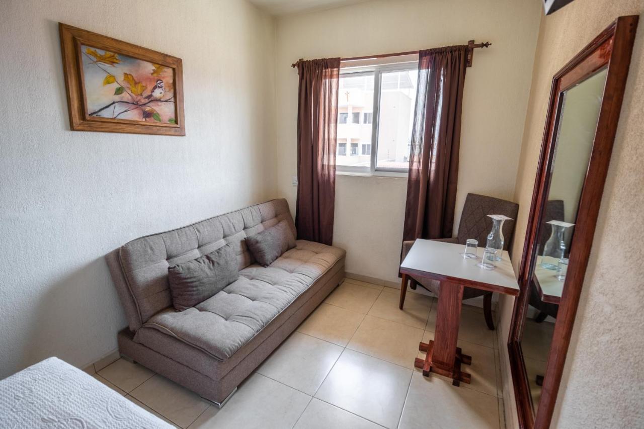 Hotel Casa Garatusa Yuriria 외부 사진