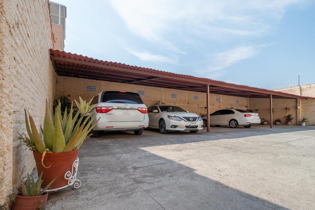 Hotel Casa Garatusa Yuriria 외부 사진