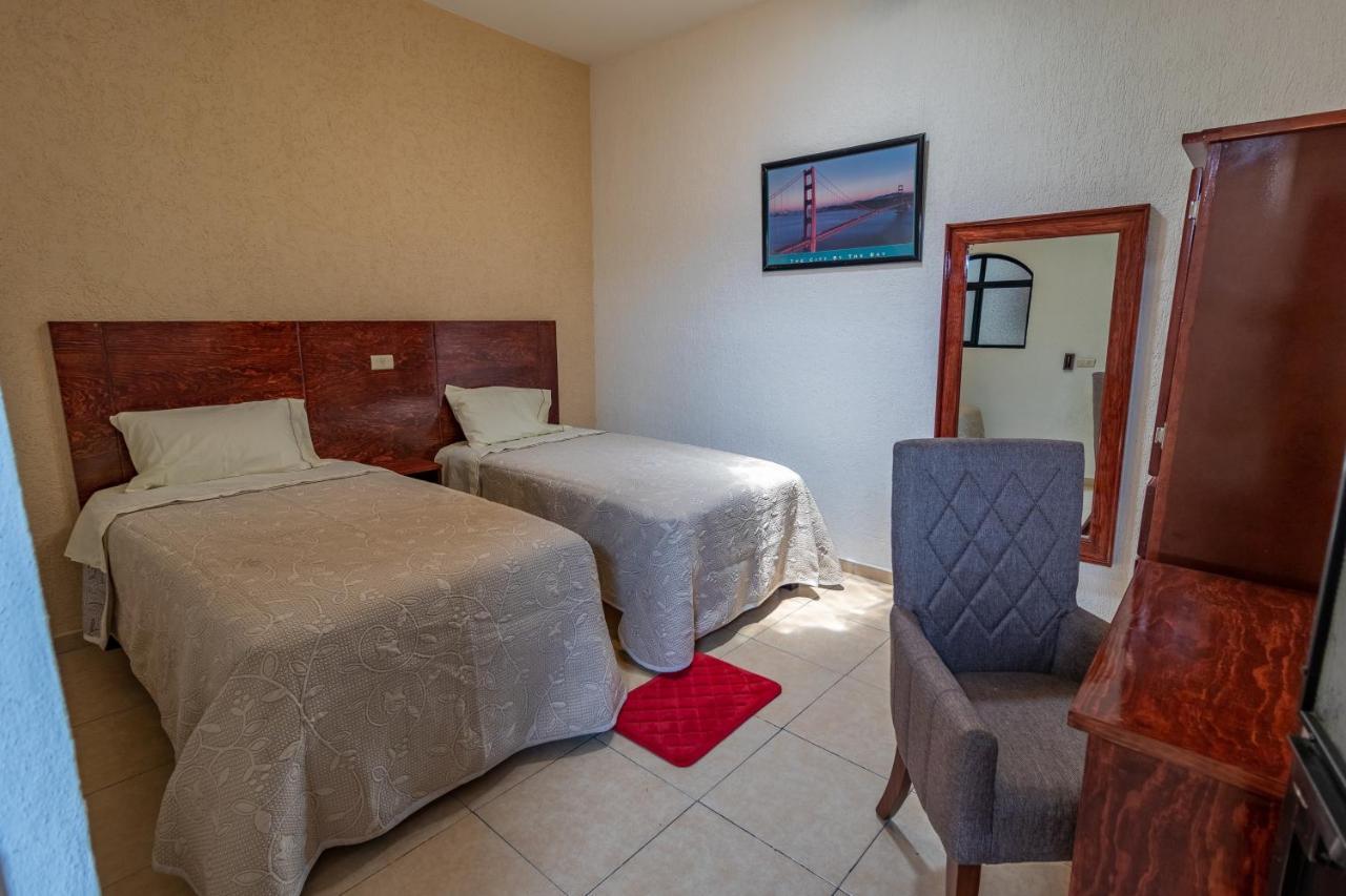 Hotel Casa Garatusa Yuriria 외부 사진