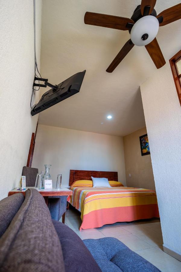 Hotel Casa Garatusa Yuriria 외부 사진